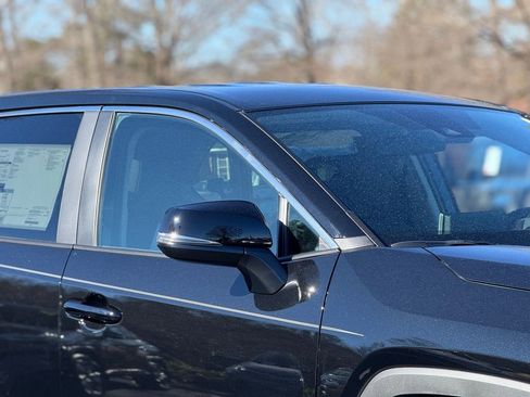 New 2025 Toyota RAV4 LE image 5