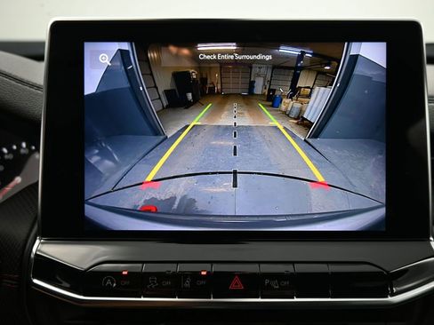 Used 2023 Jeep Compass Trailhawk image 13