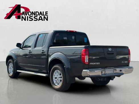 Used 2015 Nissan Frontier SV AWD/4WD image 3