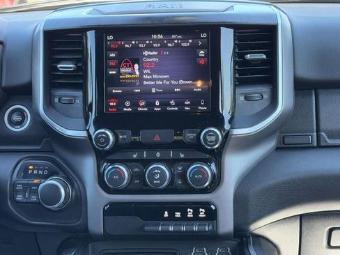 Used 2019 RAM 1500 Big Horn AWD/4WD image 14