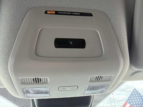 New 2026 Ford Transit 250 148 Medium Roof RWD image 34