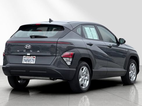Certified 2026 Hyundai Kona SE FWD image 4