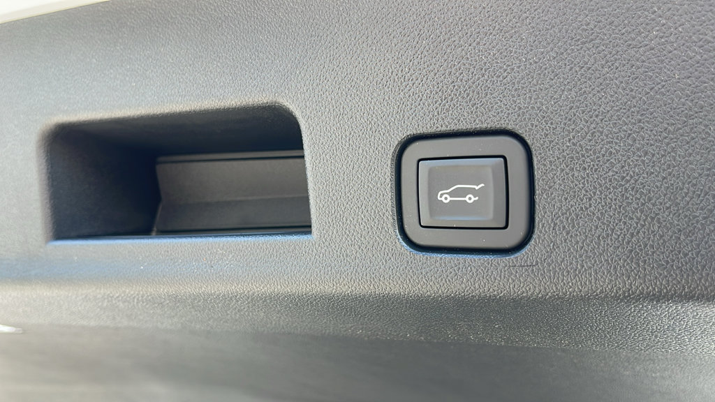 New 2027 GMC Acadia Elevation w/ Black Edition FWD image 33