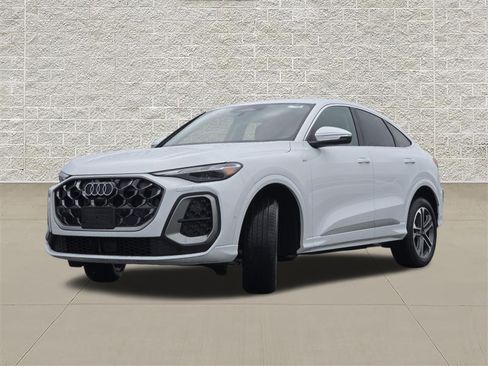 New 2026 Audi Q5 Premium AWD/4WD image 3