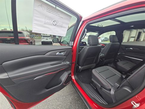 New 2026 Chevrolet Traverse Z71 image 10