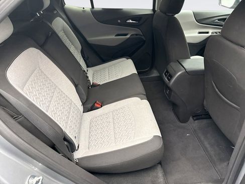 Used 2024 Chevrolet Equinox LT image 17