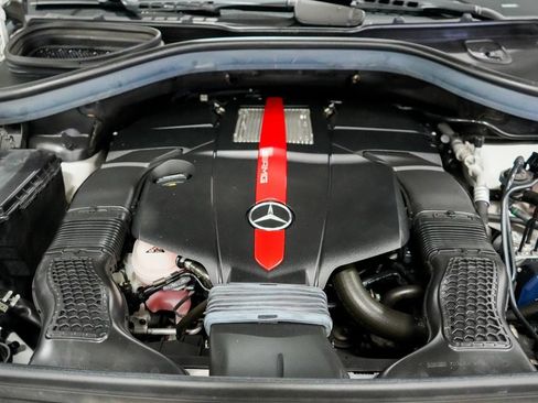 Used 2019 Mercedes-Benz GLE 43 AMG 4MATIC w/ Premium 2 Package image 29