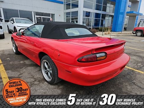 Used 2002 Chevrolet Camaro LT image 3