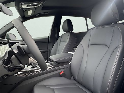 New 2026 Audi Q8 Premium Plus image 15