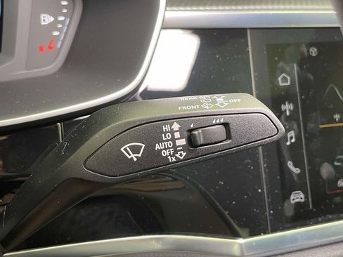 New 2025 Audi Q3 2.0T Premium w/ Convenience Package image 39