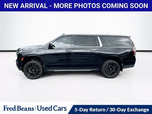 Used 2022 Chevrolet Suburban High Country AWD/4WD image 4