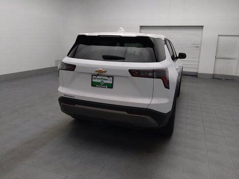Used 2025 Chevrolet Equinox LT FWD image 7