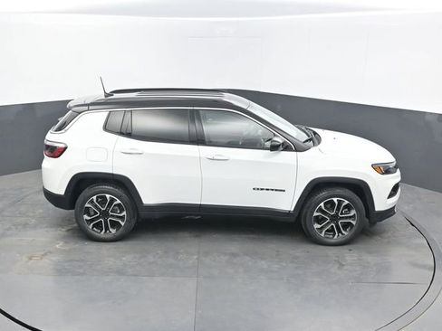 Used 2023 Jeep Compass Limited AWD/4WD image 50