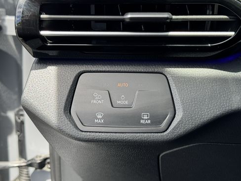 Used 2021 Volkswagen ID.4 Pro S w/ Gradient Package RWD image 27