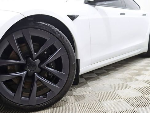 Used 2022 Tesla Model S image 4