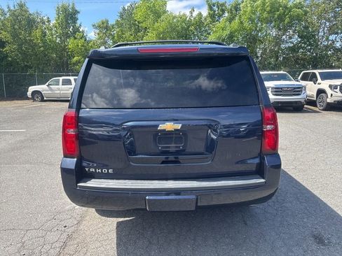 Used 2019 Chevrolet Tahoe LT w/ LT Signature Package AWD/4WD image 6