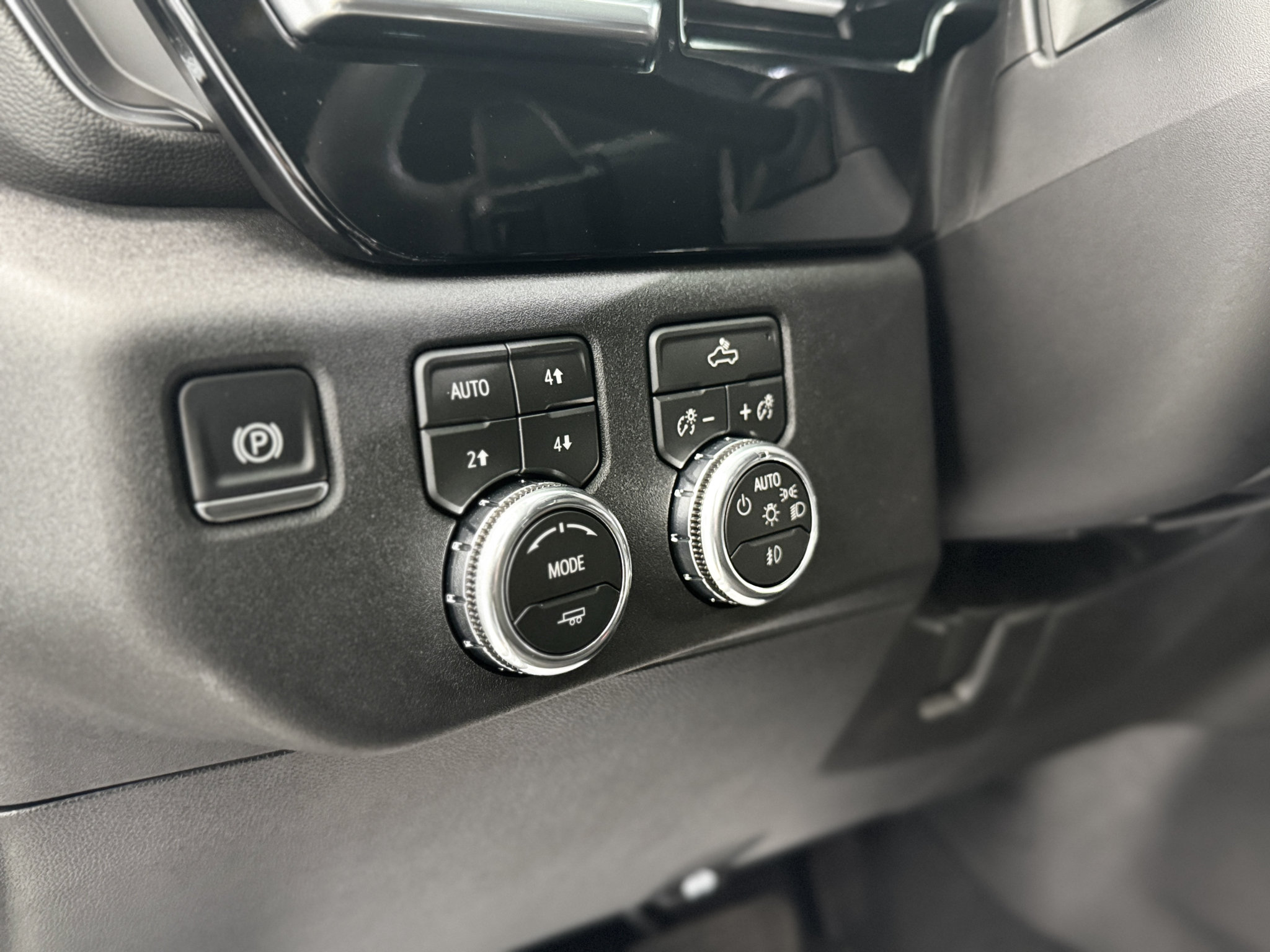 Used 2026 GMC Sierra 1500 Elevation w/ X31 Off-Road Package AWD/4WD image 18