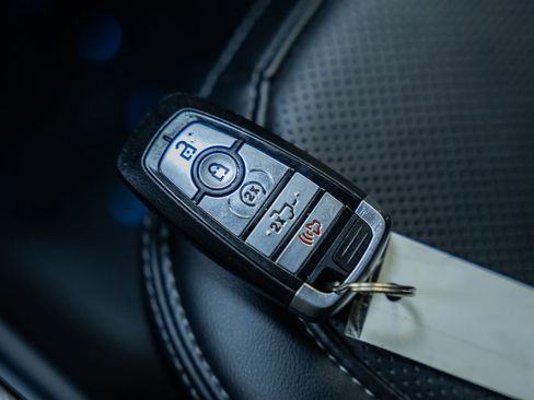 Certified 2023 Ford F150 Platinum w/ Equipment Group 701A High image 59