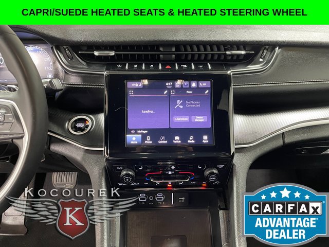 Used 2025 Jeep Grand Cherokee Altitude AWD/4WD image 16