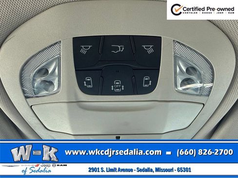 Certified 2023 Chrysler Pacifica Touring-L FWD image 51