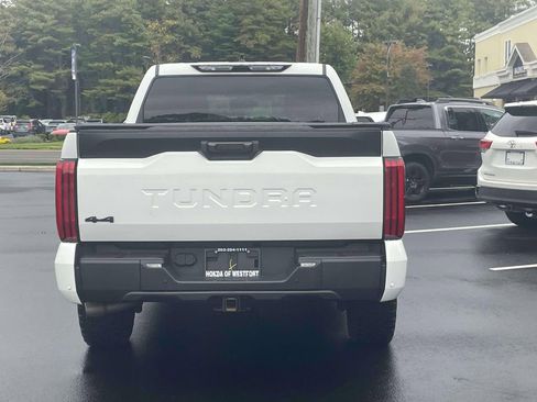 Used 2022 Toyota Tundra SR5 w/ SR5 Convenience Package image 6