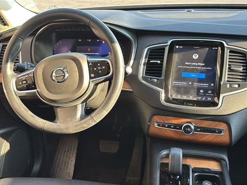 Certified 2023 Volvo XC90 B6 Core w/ Climate Package AWD/4WD image 7