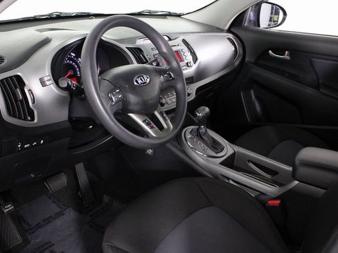 Used 2015 Kia Sportage LX image 14