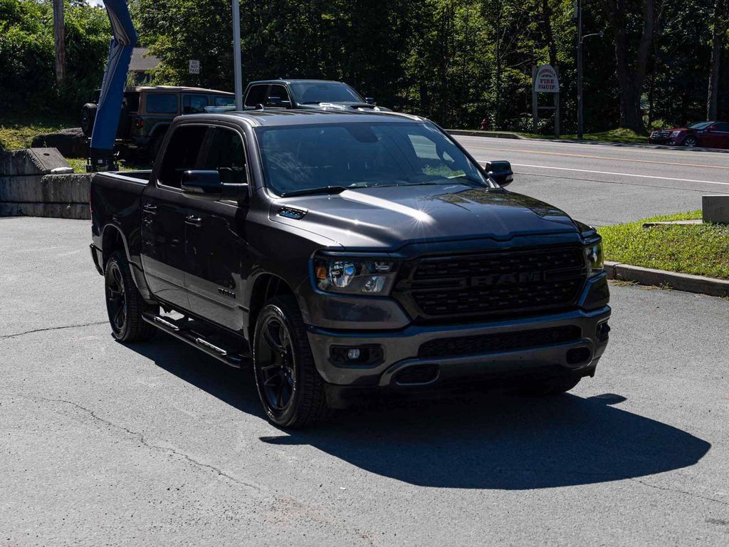 Used 2023 RAM 1500 Big Horn AWD/4WD image 3