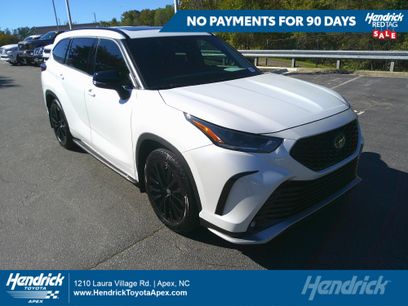 Used 2024 Toyota Highlander XSE