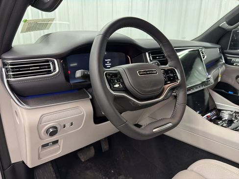 New 2026 Jeep Grand Wagoneer Summit w/ Rear Seat Video Group I AWD/4WD image 20