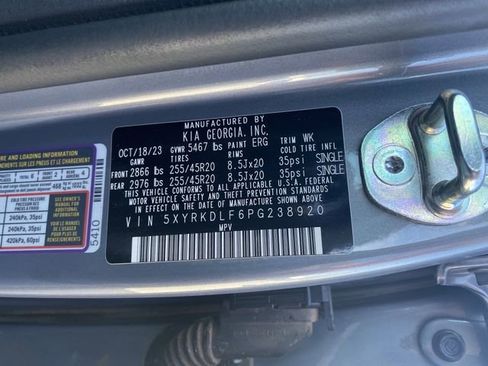 Used 2023 Kia Sorento SX AWD/4WD image 40