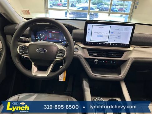 New 2026 Ford Explorer Active w/ Active Comfort Package AWD/4WD image 9