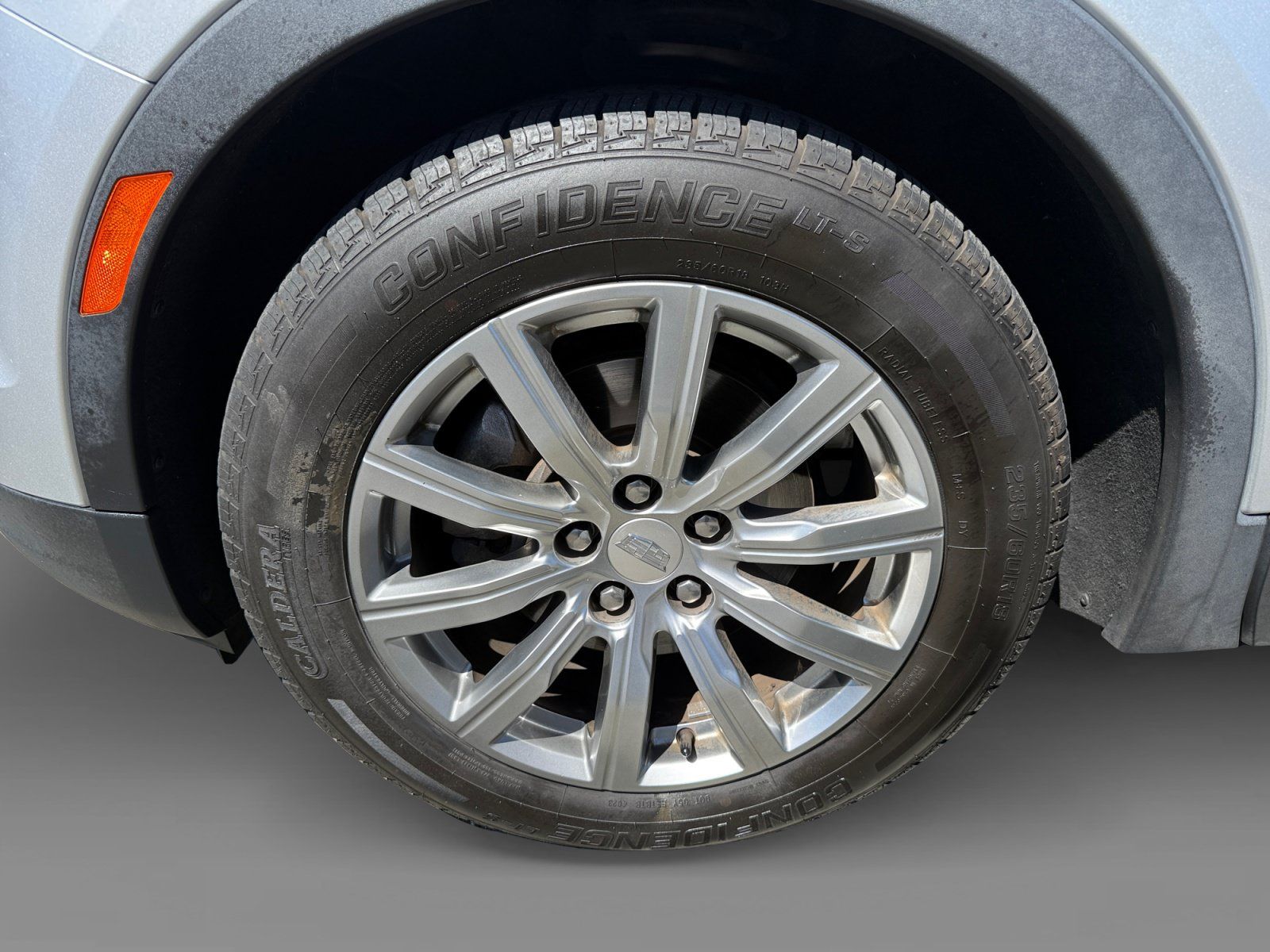 Used 2019 Cadillac XT4 Premium Luxury FWD image 9