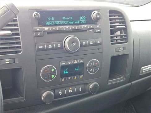Used 2012 Chevrolet Silverado 1500 LT RWD image 16