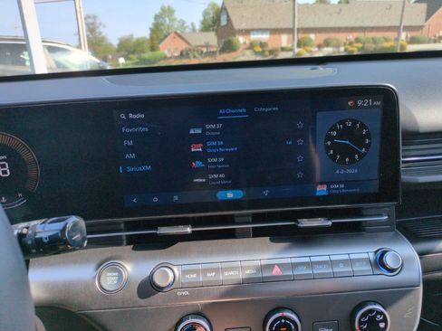 New 2026 Hyundai Kona SE FWD image 18