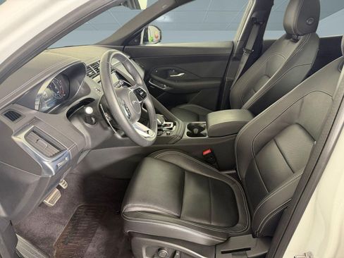 Used 2024 Jaguar E-PACE R-Dynamic SE AWD/4WD image 5