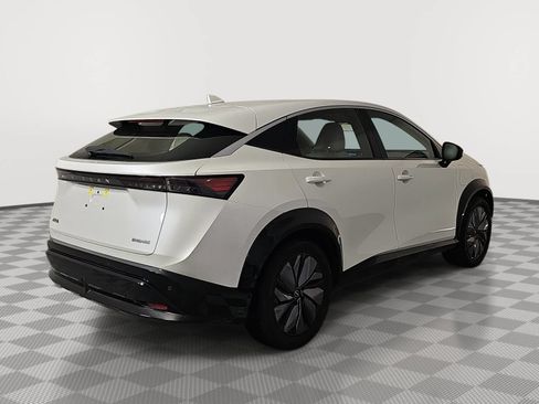 Used 2024 Nissan Ariya FWD image 8