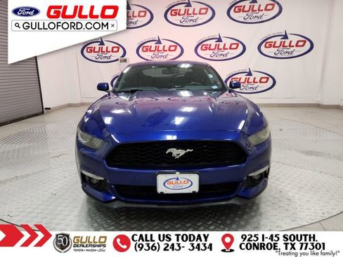 Used 2016 Ford Mustang Coupe image 2