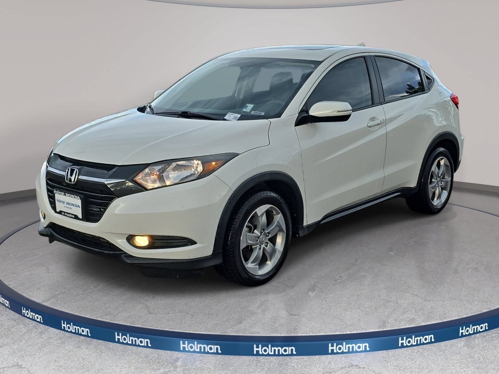 Used 2017 Honda HR-V EX image 1
