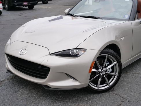 Used 2022 MAZDA MX-5 Miata Grand Touring image 41