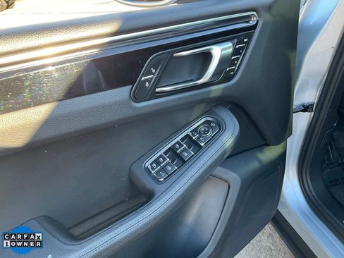 Used 2016 Porsche Macan S AWD/4WD image 24