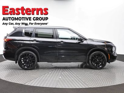 Used 2024 Mitsubishi Outlander SE