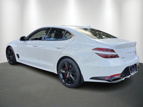 Used 2023 Genesis G70 3.3T w/ Sport Prestige Package image 5
