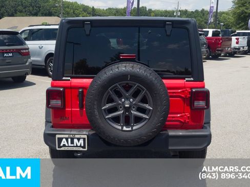 Used 2025 Jeep Wrangler Unlimited Sport AWD/4WD image 6