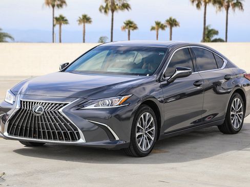 Used 2023 Lexus ES 350 FWD image 3