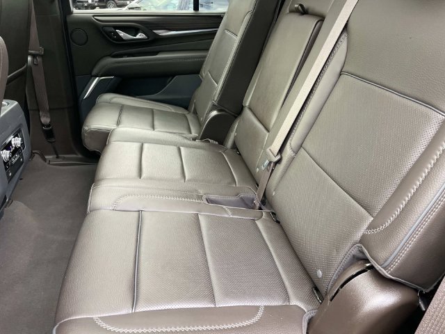 Used 2023 GMC Yukon Denali AWD/4WD image 33