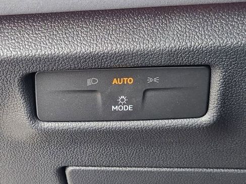 New 2026 Volkswagen Tiguan SE R-Line image 20