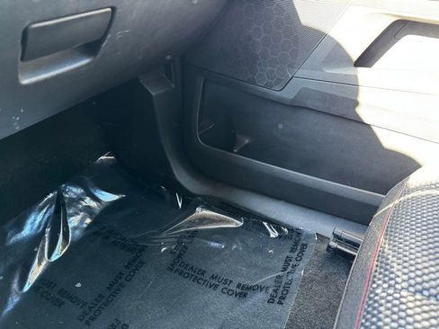 Used 2015 Chevrolet Equinox LT w/ Driver Convenience Package image 20