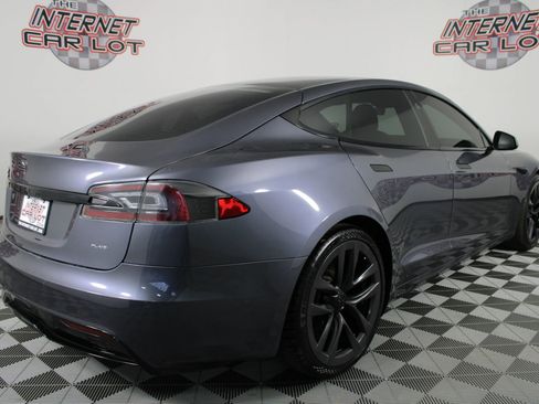 Used 2021 Tesla Model S Plaid image 7