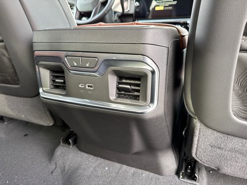 New 2026 GMC Sierra 3500 Denali Ultimate image 21